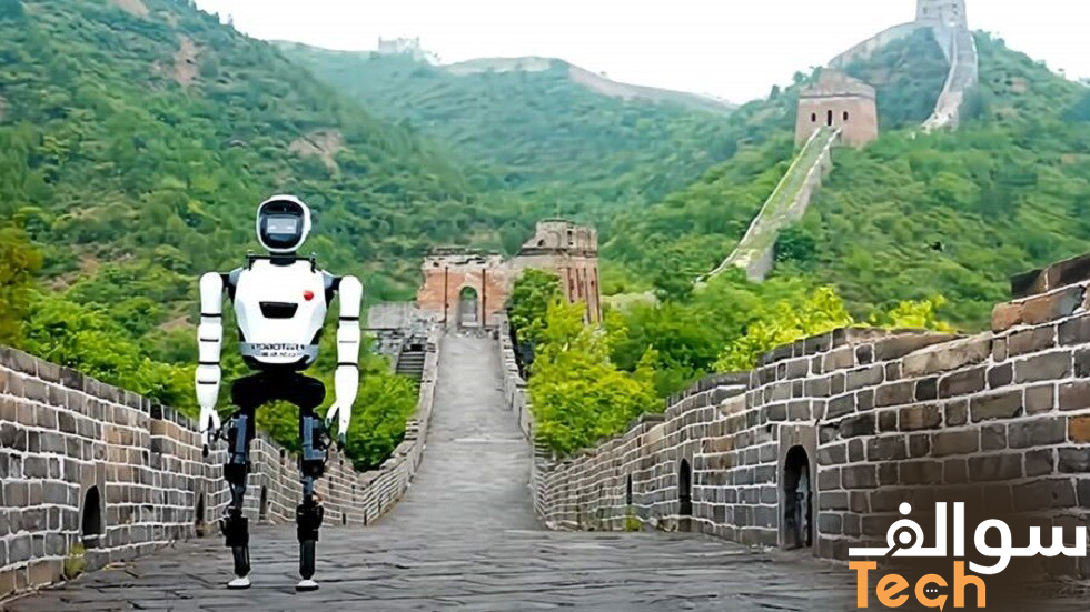 روبوت "XBot-L" يتحدى التضاريس ويصعد سور الصين العظيم في إنجاز تاريخي!